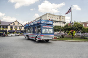double decker bus in gettysburg town square